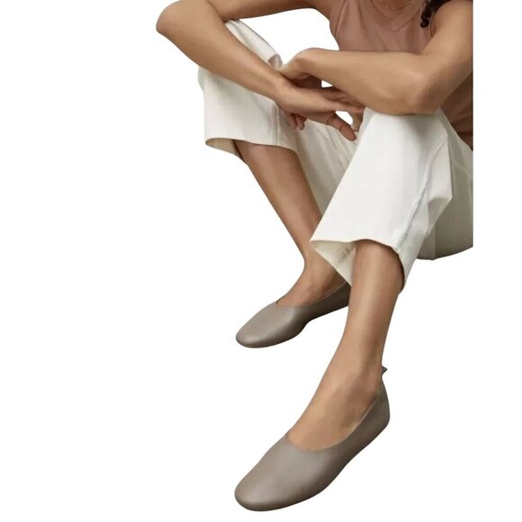 Everlane Shoes - Everlane Mocha Taupe Leather Day Glove Flats Ballet Shoes Discontinued Color 9.5